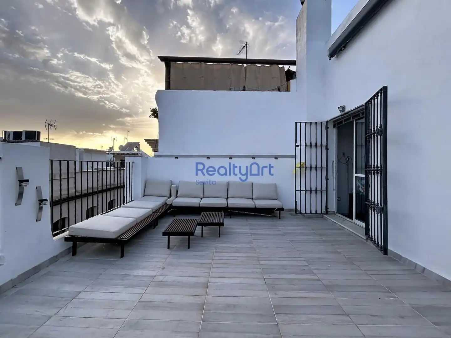 Terrace of Attic for sale in Sevilla  with Air Conditioner, Terrace and Furnished