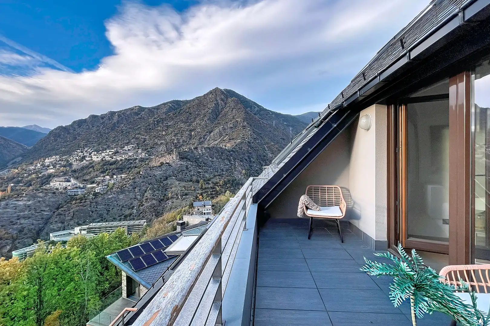 Terrassa de Apartament en venda en Escaldes – Engordany amb Aire condicionat, Terrassa i Traster