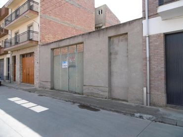 Terreny residencial en venda a de Pau Claris