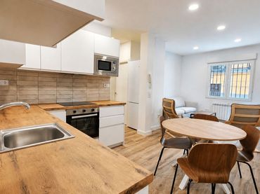 Wohnung zur Miete in Calle del Oso 12