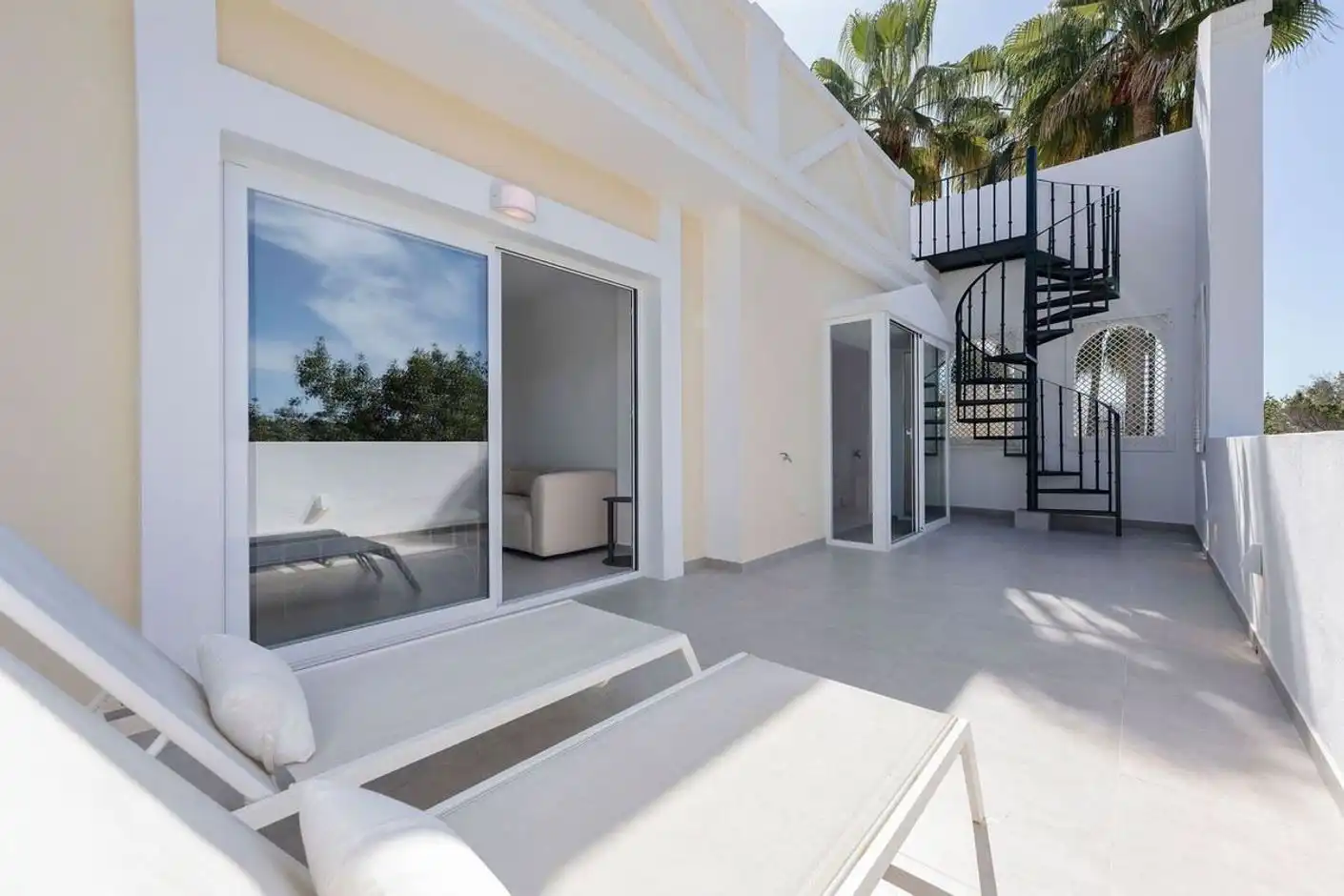 Terraza de Ático en venta en Marbella con Aire acondicionado, Terraza y Piscina
