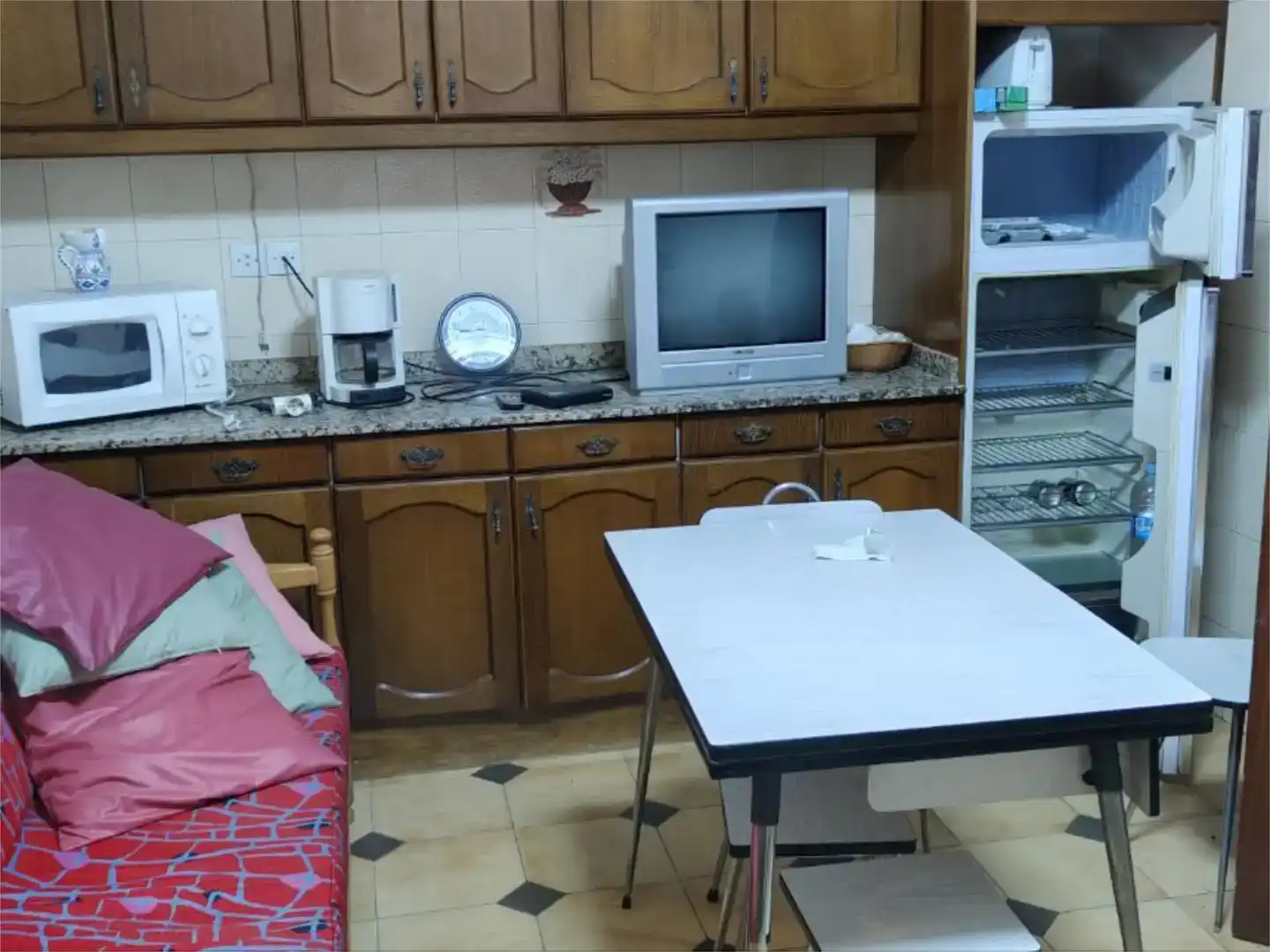 Cuina de Pis en venda en Villamanín amb Traster i Moblat