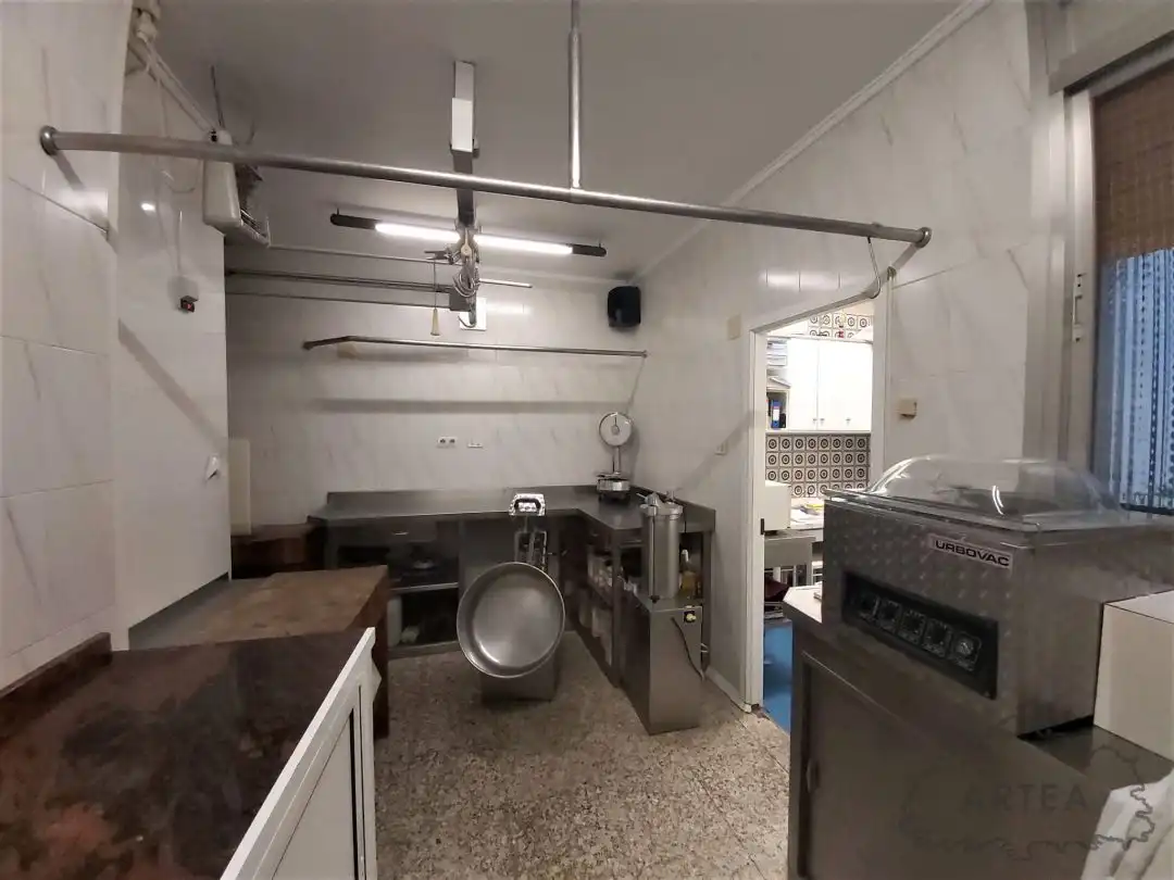 Local en venta en Sagarminaga Kalea, 48, Santutxu - Basarrate