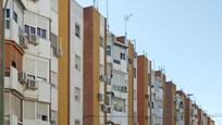 Vista exterior de Pis en venda en  Sevilla Capital amb Aire condicionat