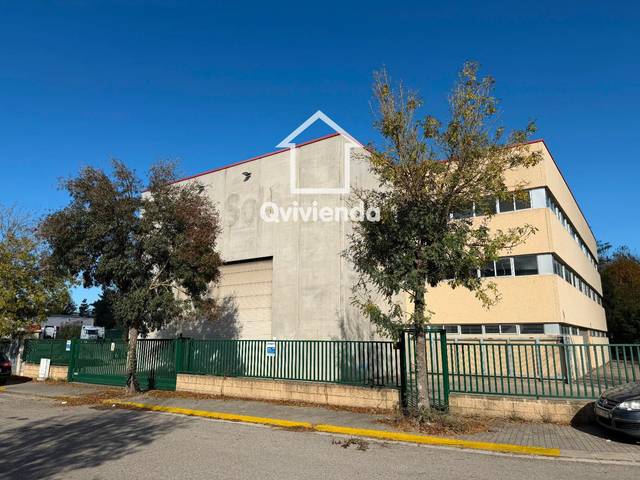 Nave industrial en Alquiler en Pollancre en Massanes
