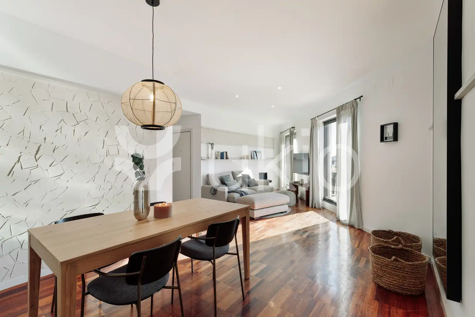 Sala de estar de Apartamento de alquiler en Barcelona con Aire acondicionado, Calefacción y Terraza