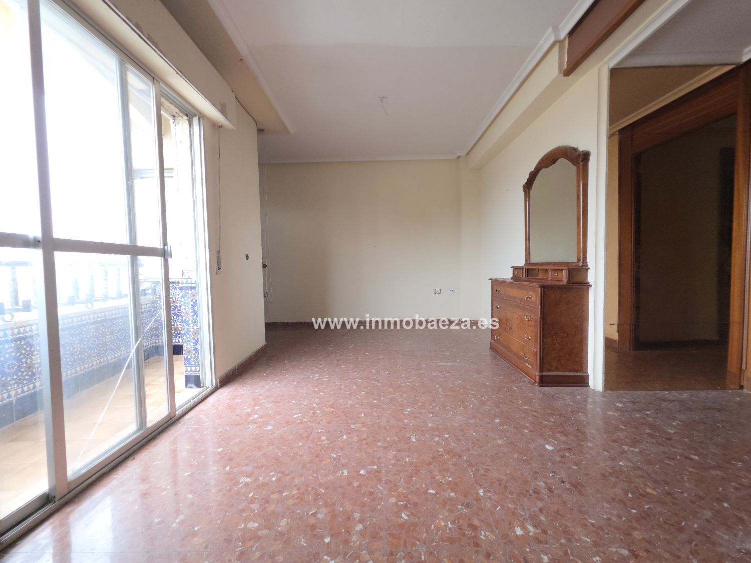 Living room of Flat for sale in Ibros  with Terrace and Balcony