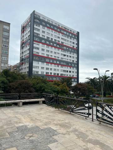 Piso en Venta en Ronda de Outeiro en Os Mallos