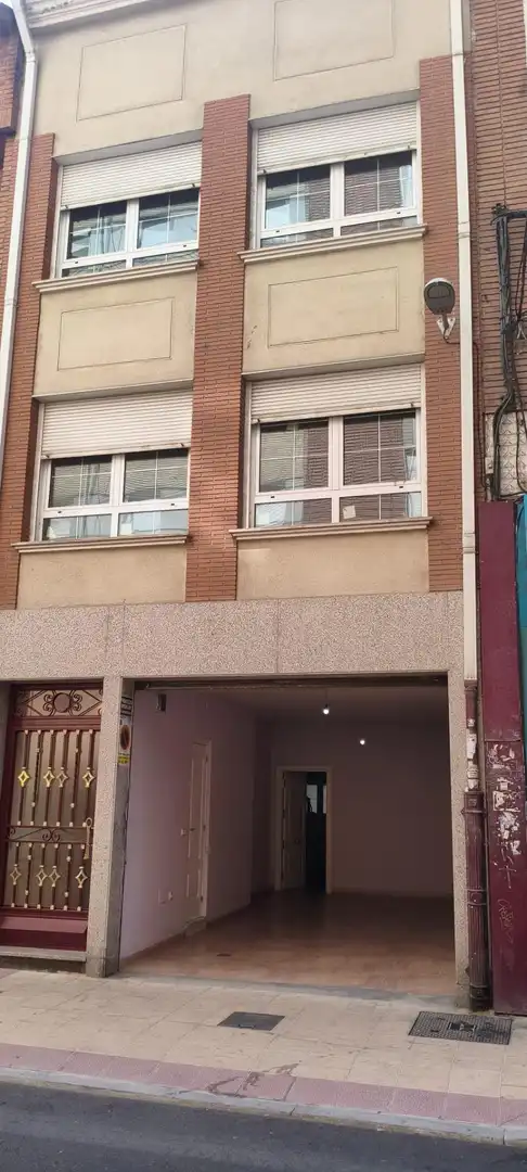 Vista exterior de Casa o xalet en venda en Valladolid amb Aire condicionat, Calefacció i Terrassa