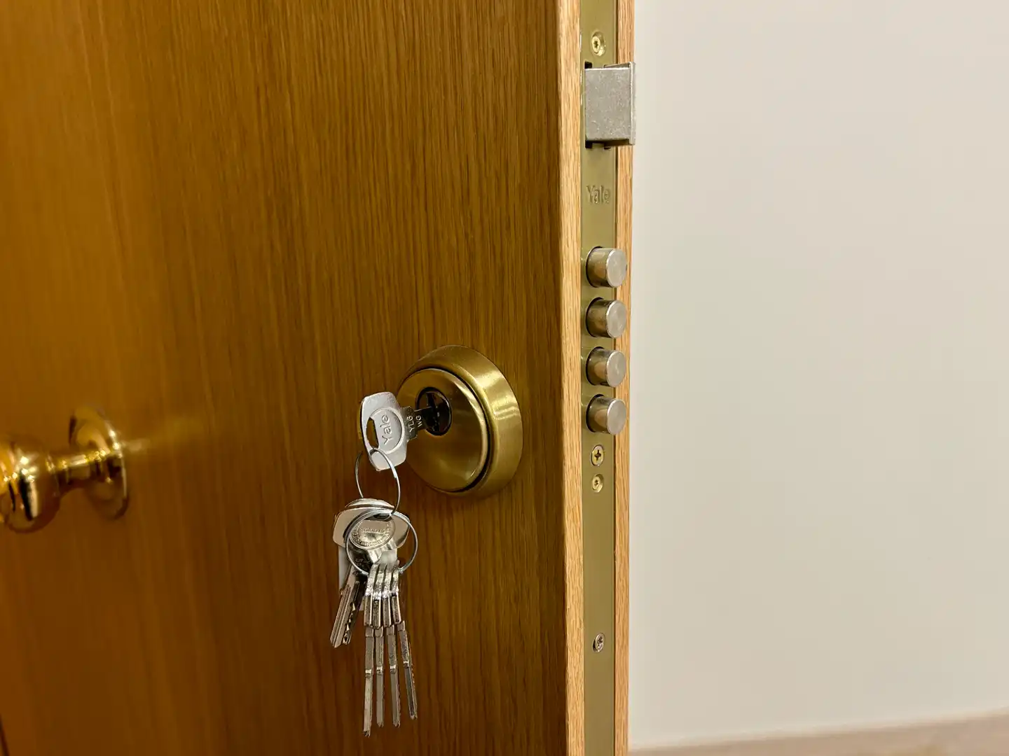 Büro zur Miete in Vitoria - Gasteiz mit Heizung und Internet