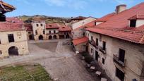 Außenansicht von Dachboden zum verkauf in Santillana del Mar mit Heizung, Terrasse und Balkon