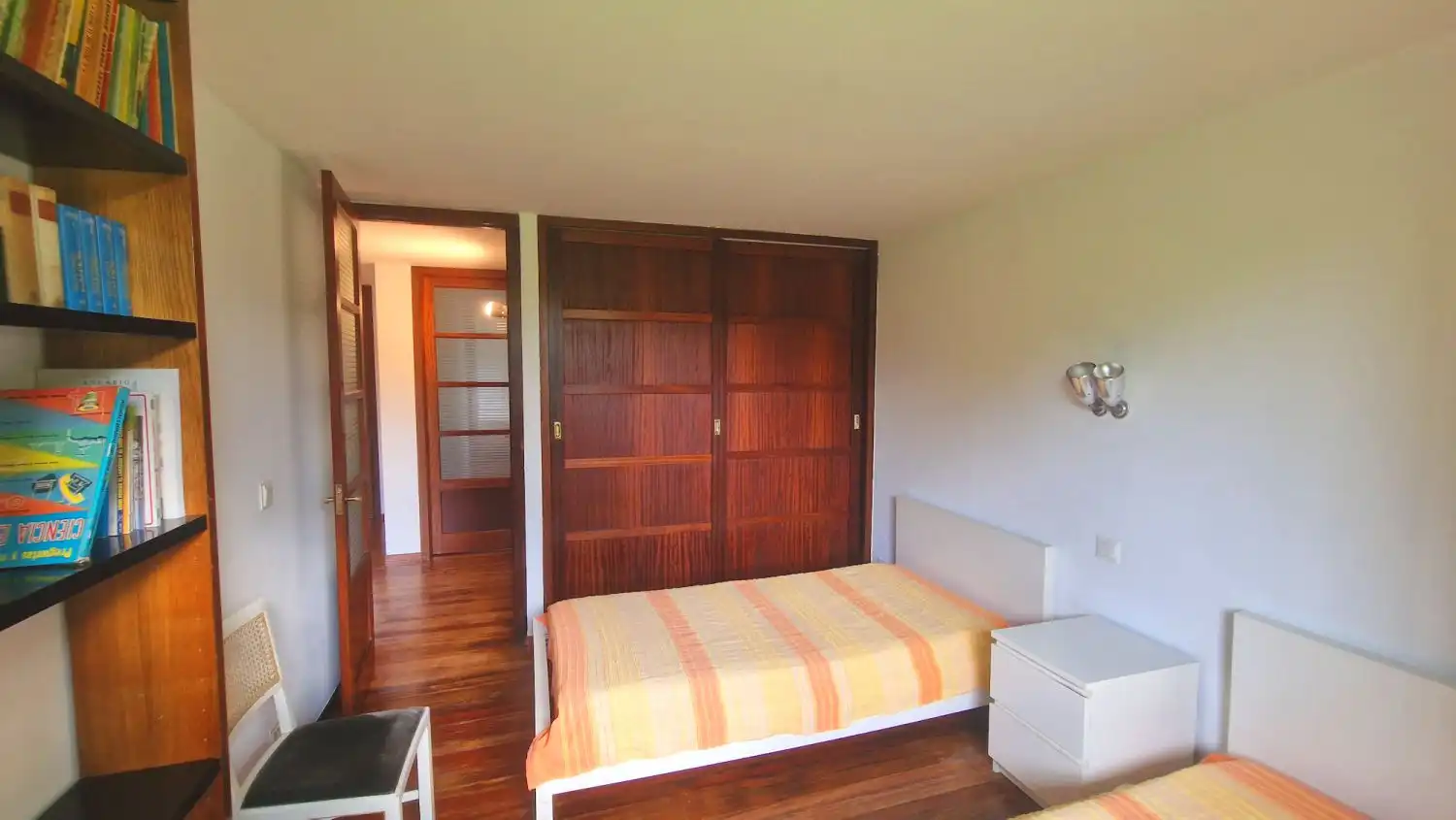Habitación de Casa o chalet en venta en Meruelo con Calefacción, Terraza y Trastero