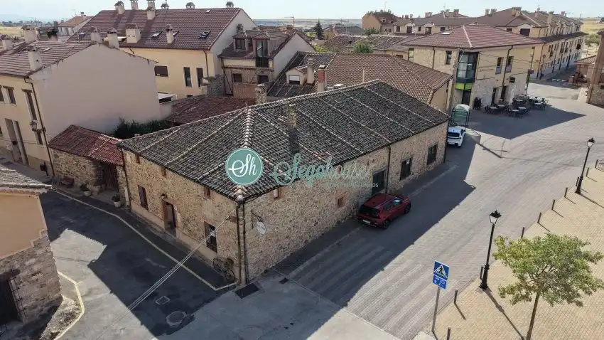 Vista exterior de Casa o xalet en venda en Espirdo amb Calefacció