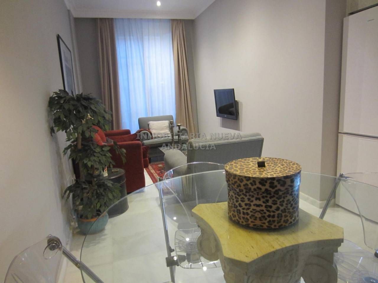 Living room of Flat to rent in  Almería Capital  with Air Conditioner, Heating and Furnished