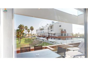 Appartement compact avec piscine à vendre à Camí Boriol