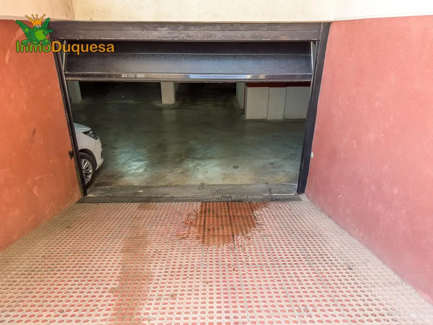 Aparcament de Garatge en venda en Churriana de la Vega