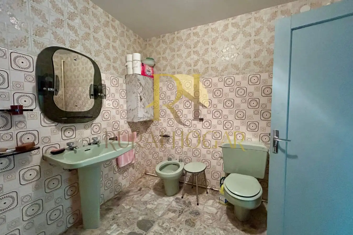 Bathroom of Houses for sale in Villazala  with Storage room