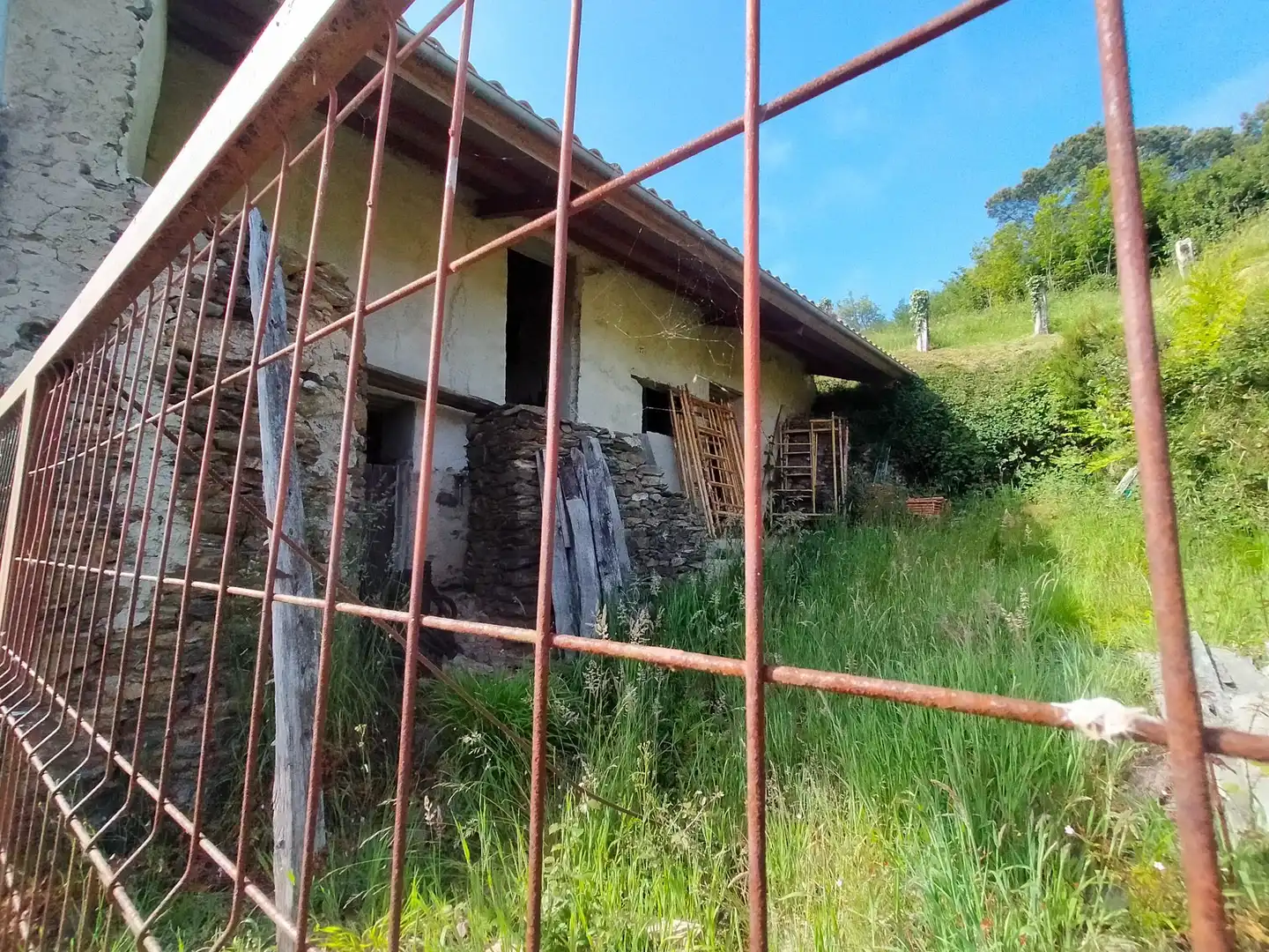 Finca rústica en venda en Cudillero amb Jardí privat, Terrassa i Traster