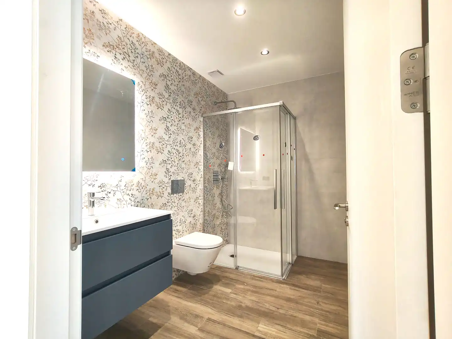 Baño de Casa o chalet en venta en Carbajosa de la Sagrada con Calefacción, Jardín privado y Terraza
