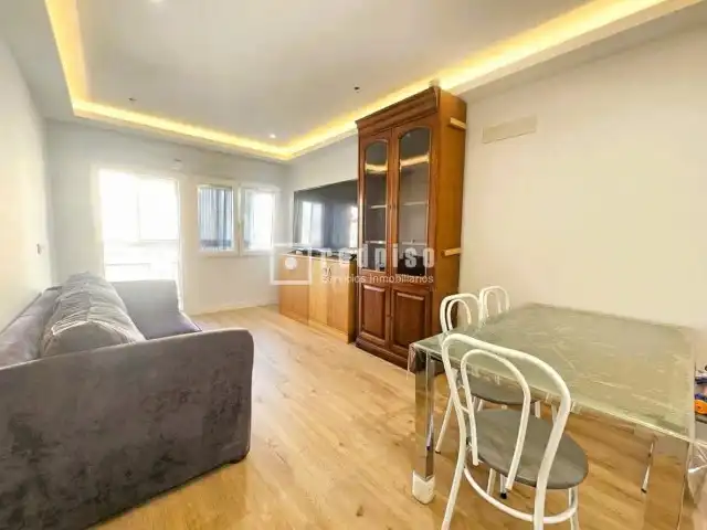 Exterior view of Flat for sale in Pintores - Ferial