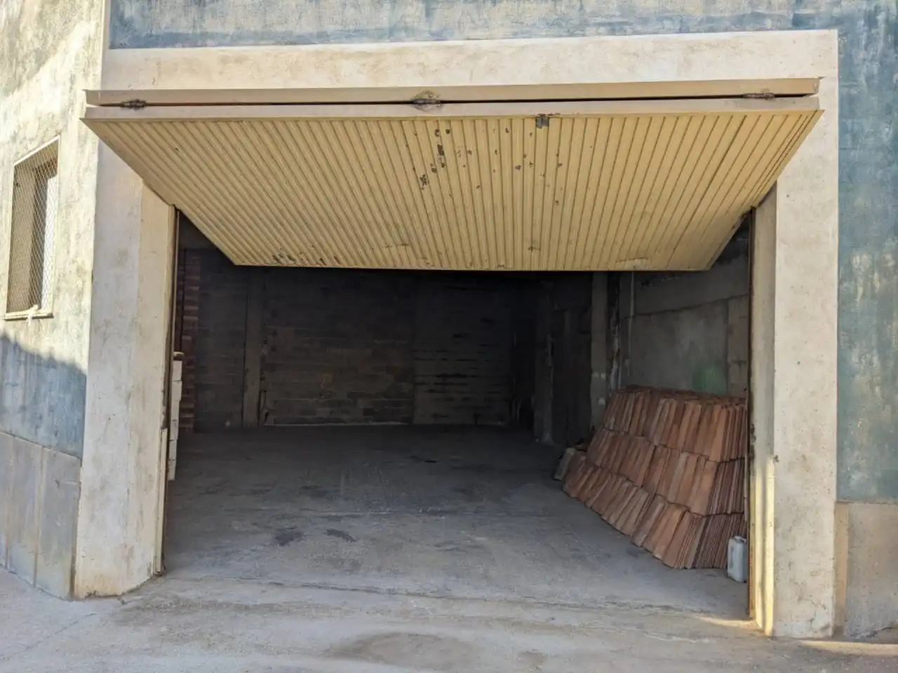 Parkplatz von Geschaftsraum zum Verkauf in Salas Altas
