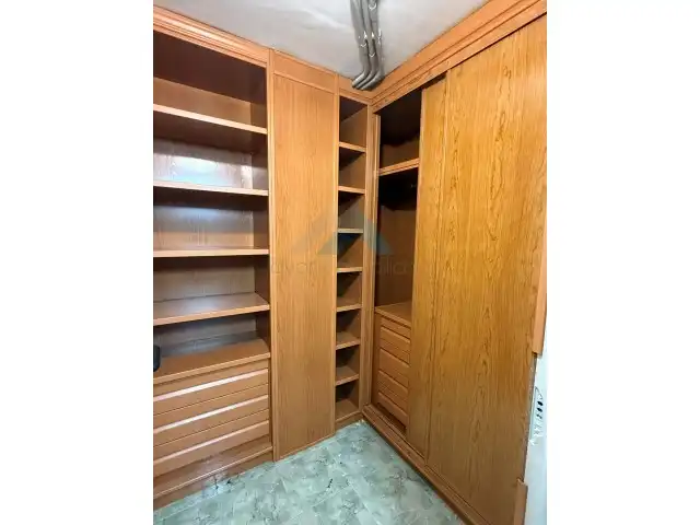 Habitación de Piso en venta en Alcalá de Henares con Aire acondicionado, Calefacción y Parquet