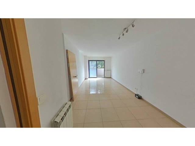 Piso en Venta en Calle Joan Maragall en Barri dels Escriptors
