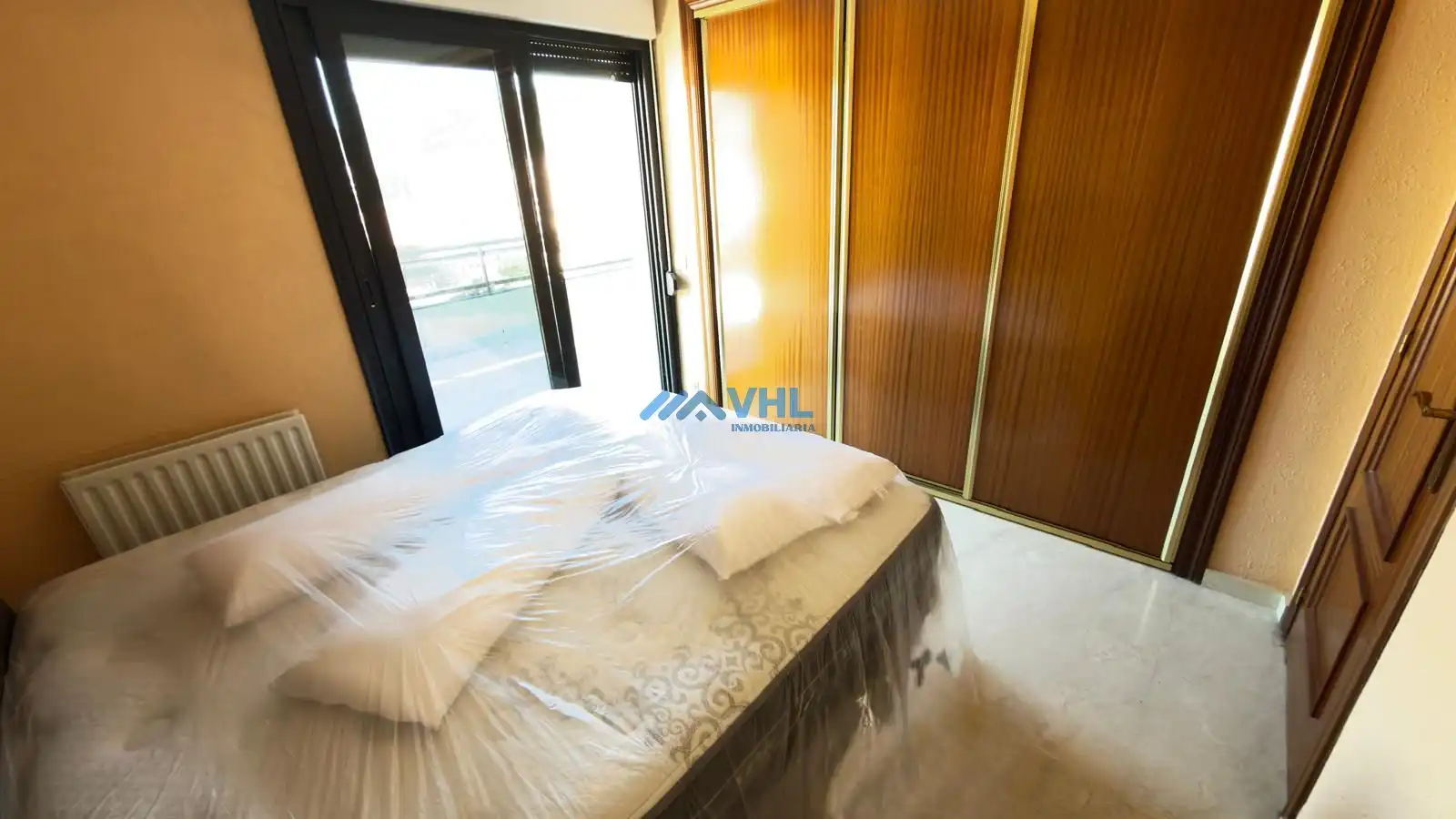 Bedroom of Apartments for sale in Castro-Urdiales  with Heating, Private garden and Furnished