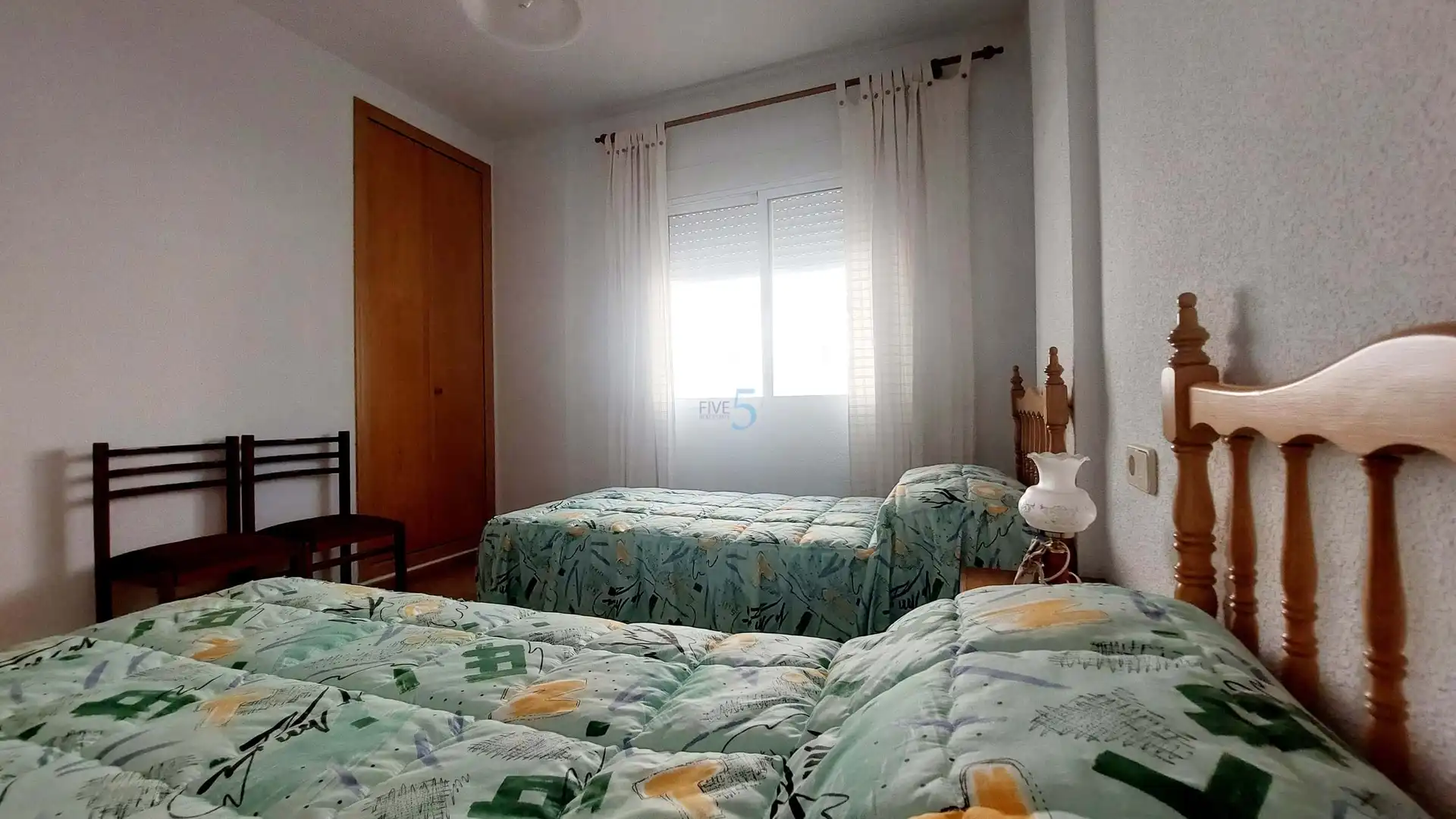 Dormitori de Casa adosada en venda en Los Alcázares amb Terrassa, Moblat i Balcó
