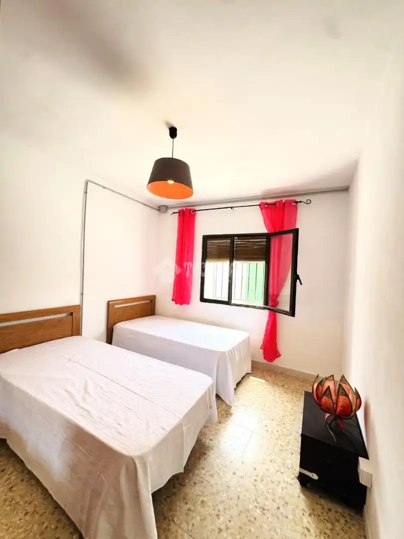 Habitación de Casa adosada en venta en Nambroca con Aire acondicionado, Terraza y Trastero