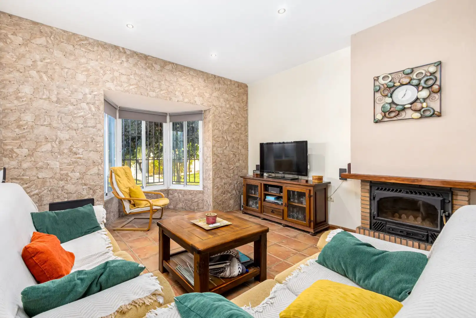 Living room of Houses for sale in El Puerto de Santa María  with Air Conditioner, Private garden and Terrace