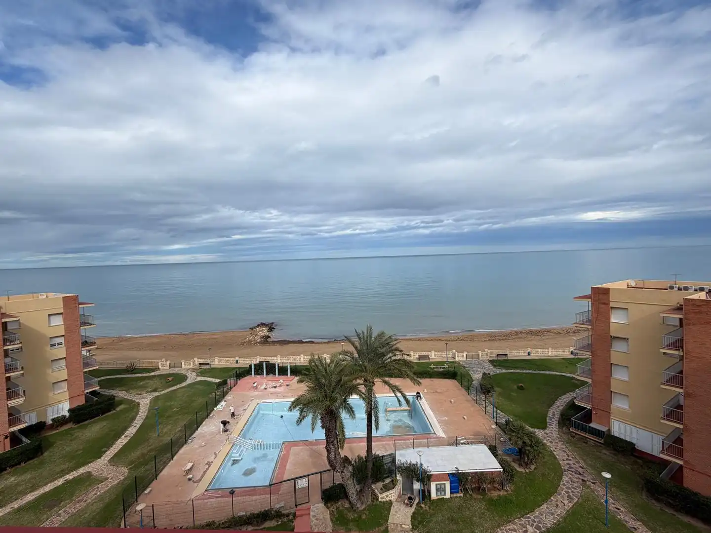 Apartamento con piscina en venta en Las Marinas / Les Marines