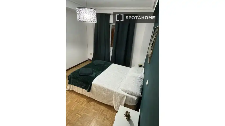 Habitación de Piso para compartir en Madrid con Aire acondicionado, Calefacción y Terraza