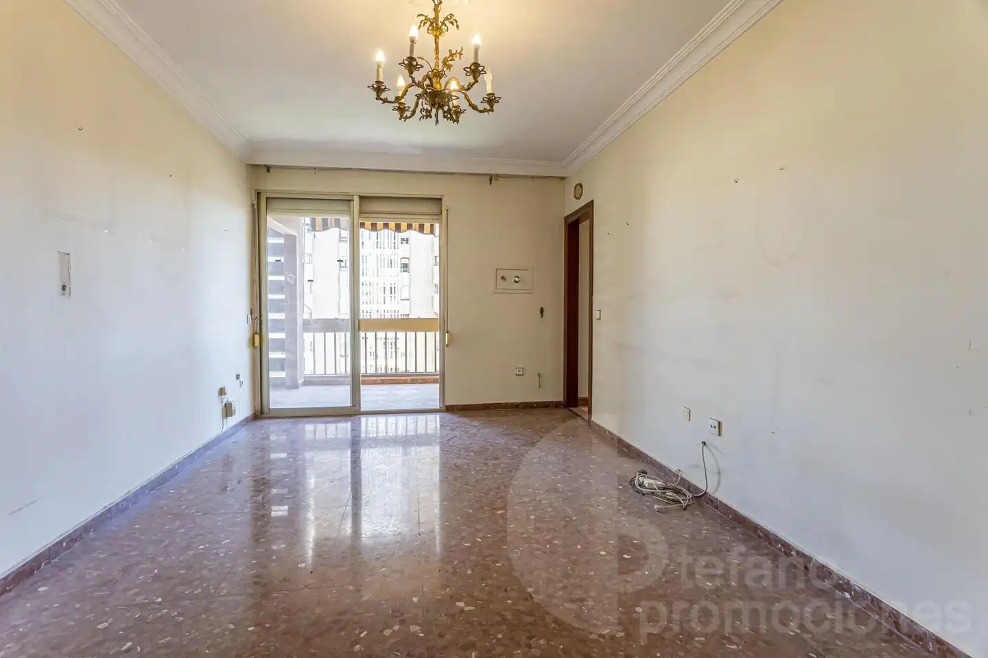 Living room of Flat for sale in Málaga  with Air Conditioner, Terrace and Storage room