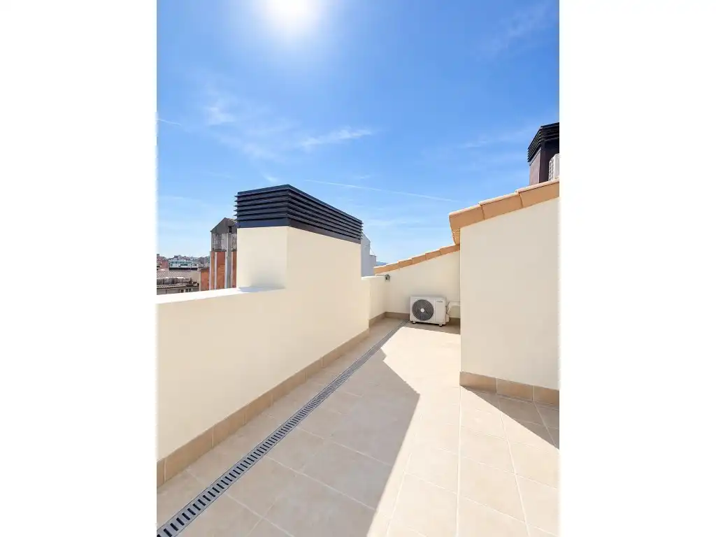 Duplex avec ascenseur à vendre à Can Fatjó - Sant Jordi Park - Plana del Castell, imagen 3
