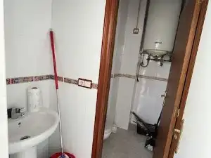 Gewerbefläche zum Verkauf in Calle Alonso de Ojeda, imagen 7