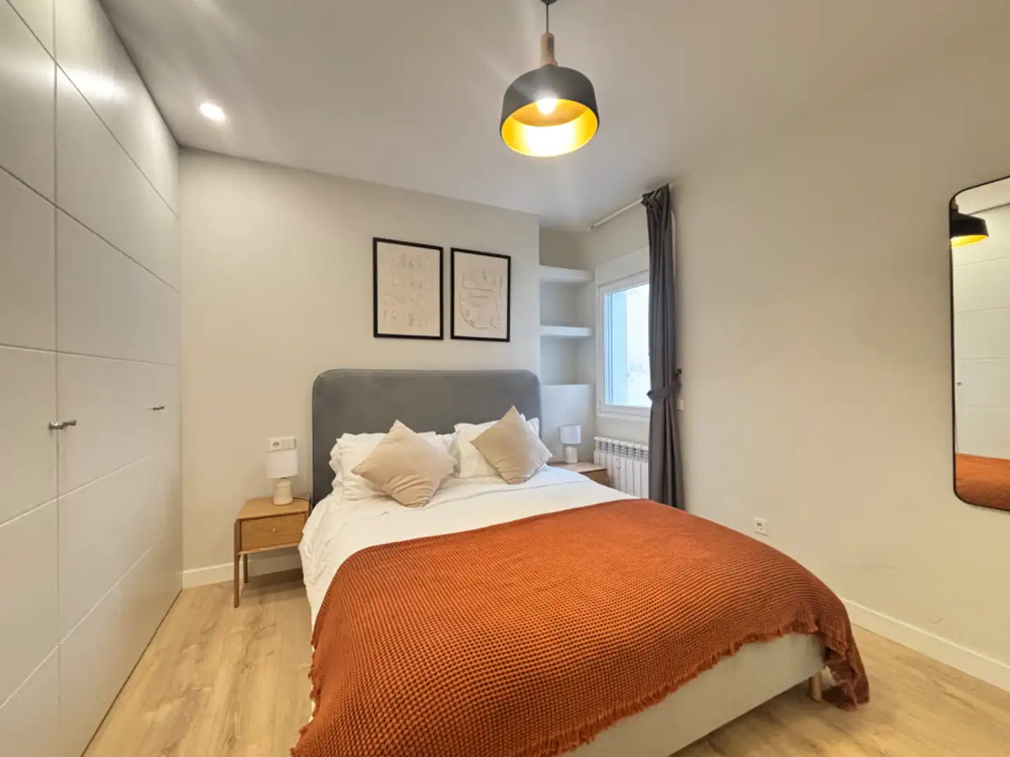Bedroom of Flat for rent in Madrid  with Air Conditioner, Heating and Furnished