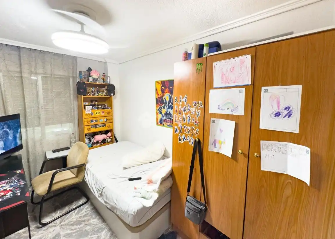 Habitación de Piso en venta en Alcalá de Henares