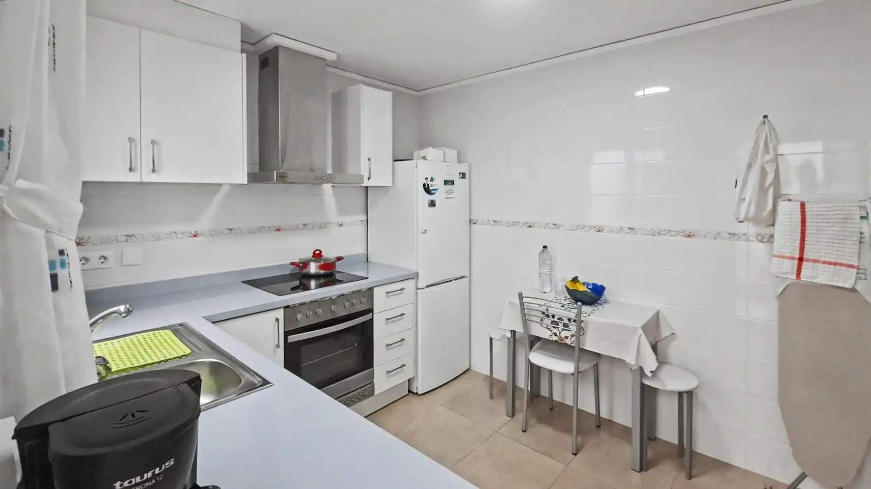 Kitchen of Flat for sale in La Xara - La Sella