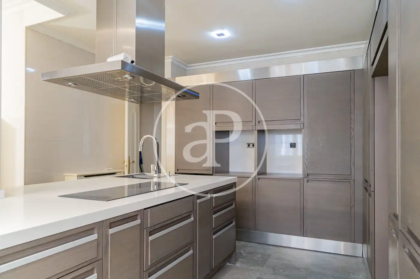 Cocina de Piso en venta en Madrid con Aire acondicionado y Calefacción
