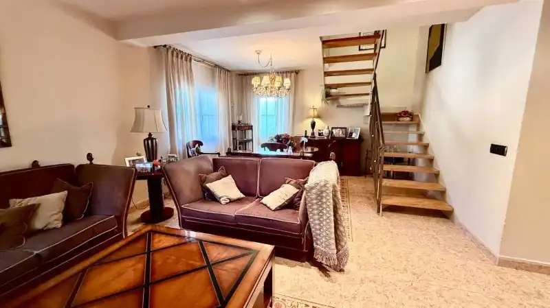 Living room of Houses for sale in El Espinar  with Heating, Private garden and Terrace
