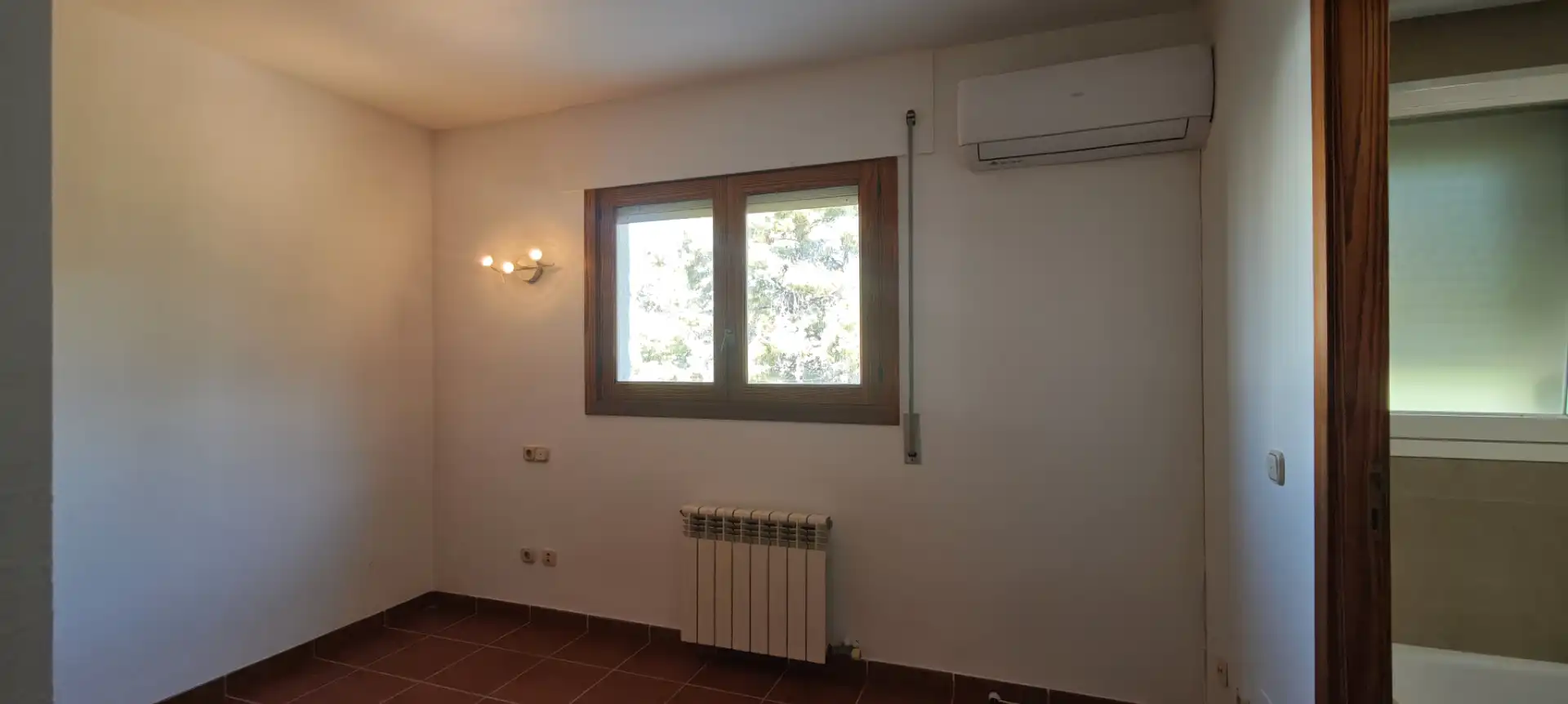 Casa adosada de alquiler en Calvià con Aire acondicionado, Calefacción y Jardín privado