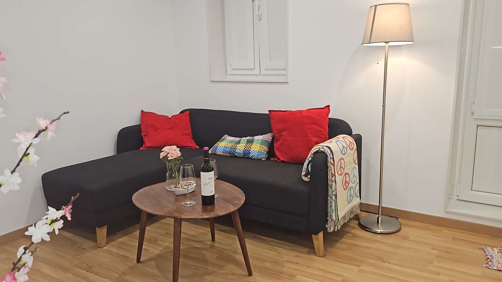 Living room of Apartment to share in Santiago de Compostela   with Air Conditioner, Heating and Terrace