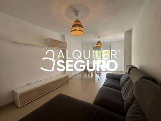 Piso en Alquiler en Federico Garcia Lorca en Centro Ciudad