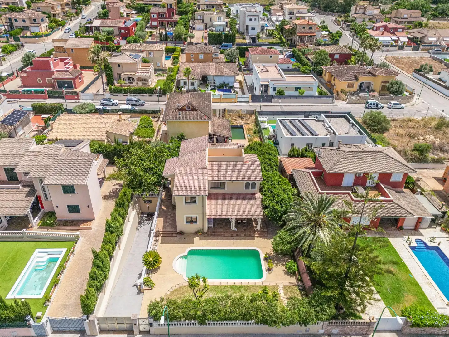 Vista exterior de Casa o xalet en venda en Marratxí amb Jardí privat, Terrassa i Piscina
