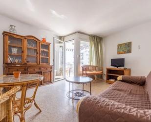 Living room of Flat to rent in Salou  with Air Conditioner, Heating and Terrace