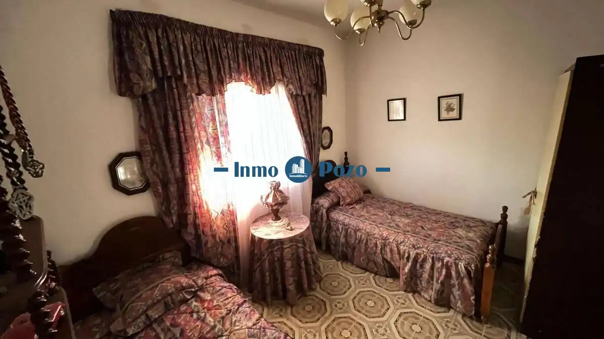 Bedroom of Houses for sale in Alange  with Private garden, Storage room and Swimming Pool