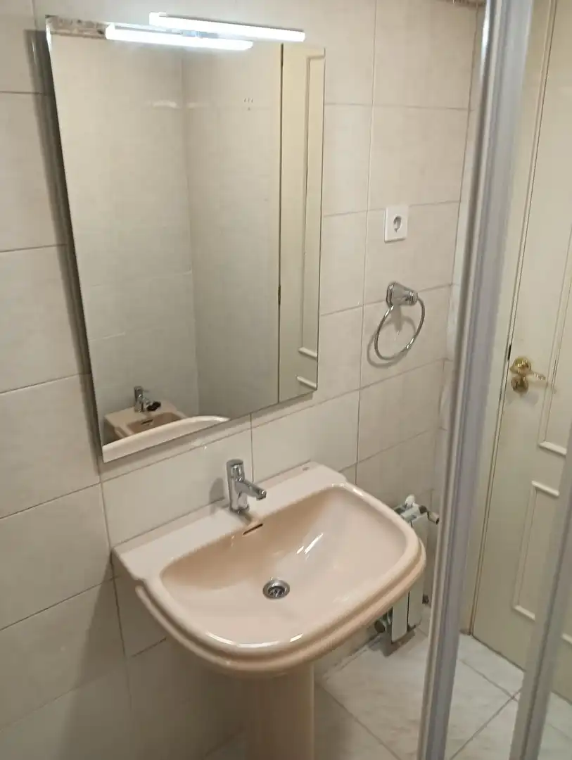 Baño de Piso en venta en Las Rozas de Madrid con Calefacción, Jardín privado y Piscina comunitaria