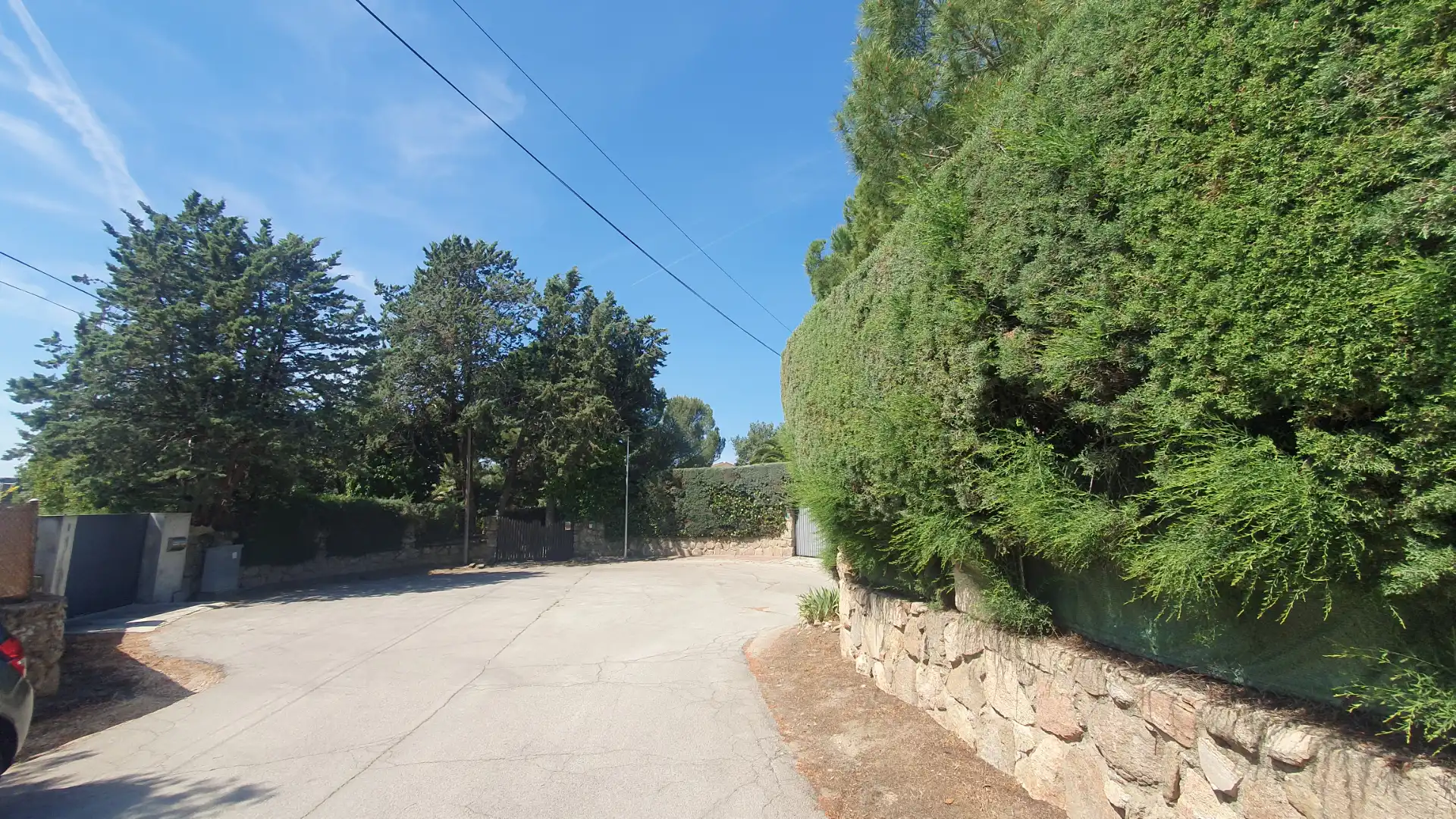 Vista exterior de Casa o xalet en venda en Valdemorillo amb Calefacció, Jardí privat i Terrassa