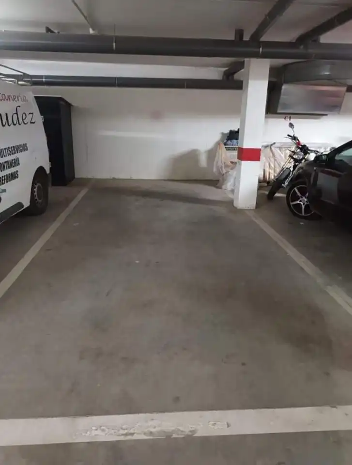 Parkplatz von Wohnung zur Miete in Cuevas del Almanzora mit Klimaanlage, Terrasse und Möbliert